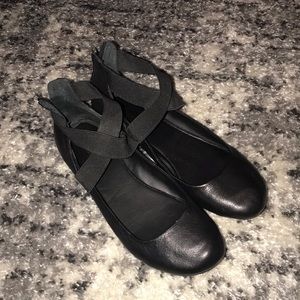 Kenneth Cole Reaction Ballet Flat